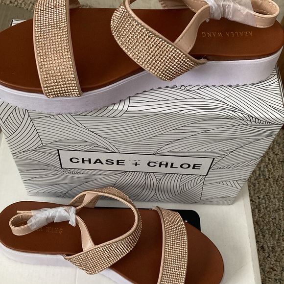 Azalea Wang Sandals - Picture 2 of 4